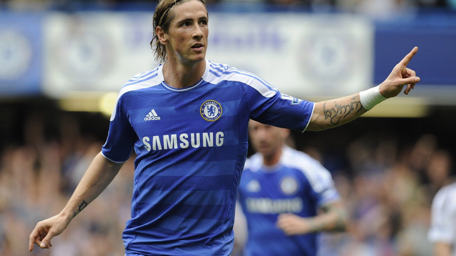 原声乐队山地越野应援赛 每个补给点都有现场音乐